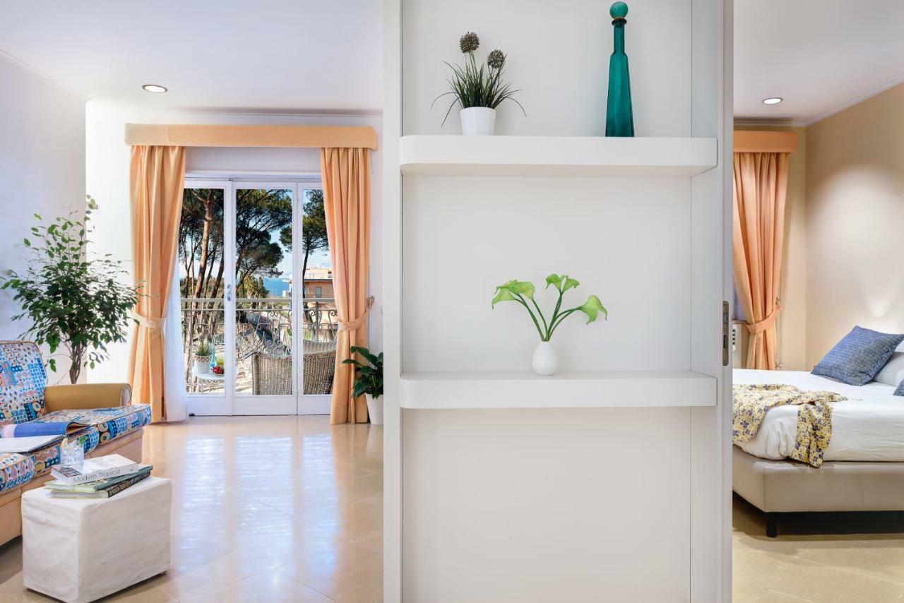 Gocce Villas - El Royale Suites Sorrent Exterior foto