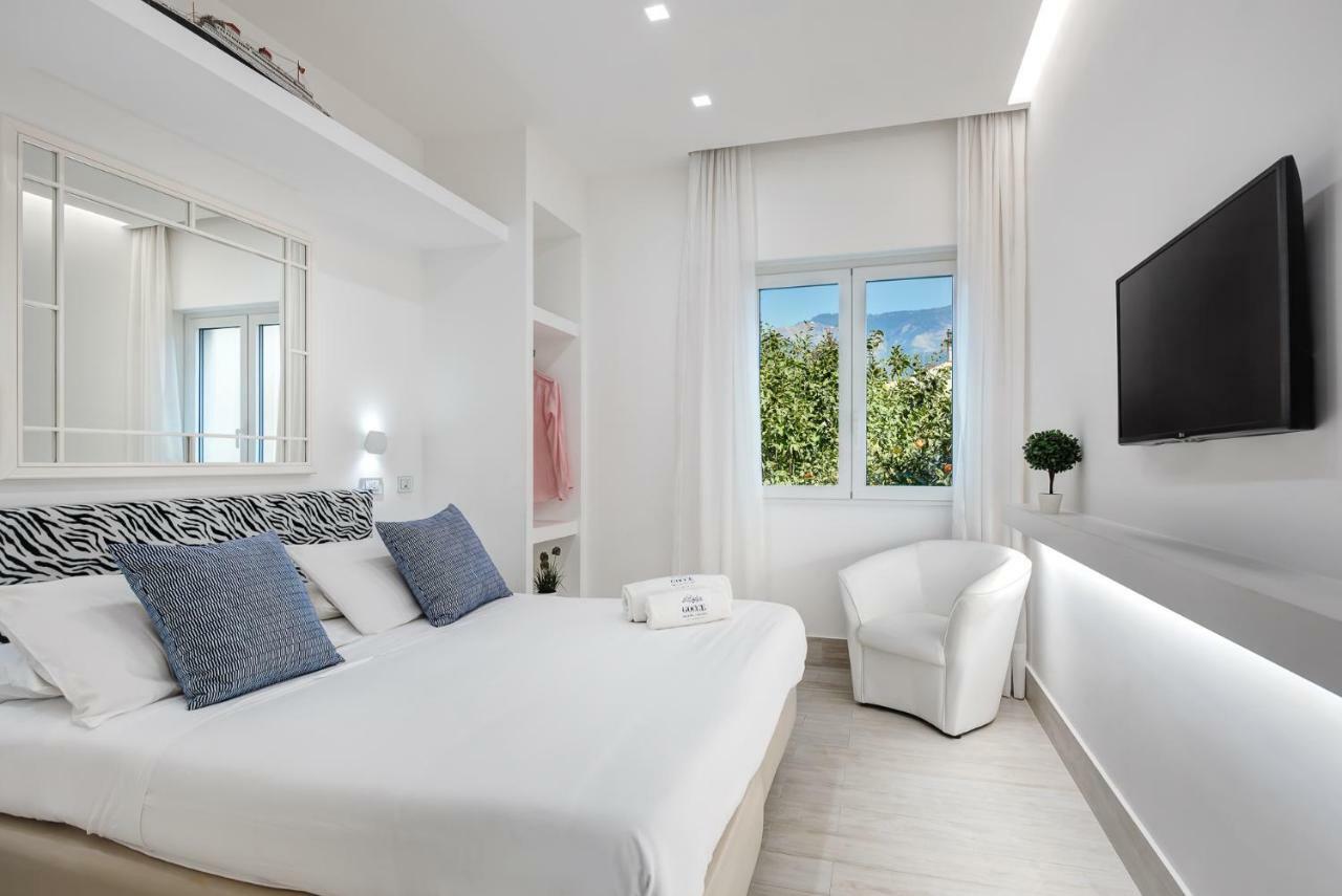 Gocce Villas - El Royale Suites Sorrent Exterior foto